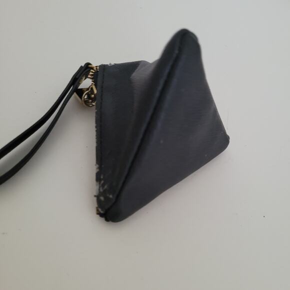 Givenchy Parfums Wallets Black Triangle Coin Key Mini Bag Logo Small Fair - Picture 7 of 8